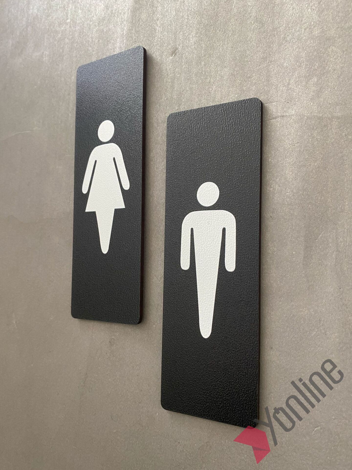 Siyah MDF Dikey WC Levhası