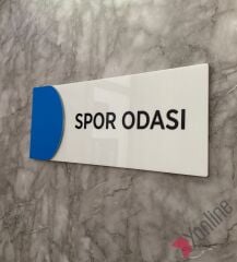 Mavi Kenarlı Beyaz Kapı İsimliği