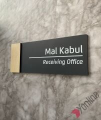 Ahşap Kenarlı Mat Antrasit Kapı İsimliği