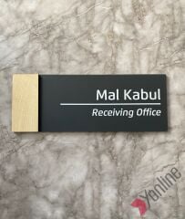 Ahşap Kenarlı Mat Antrasit Kapı İsimliği