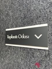 Çift Katlı Antrasit Toplantı Odası Kapı İsimliği