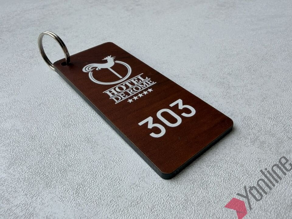 Ceviz Logolu Otel Anahtarlığı