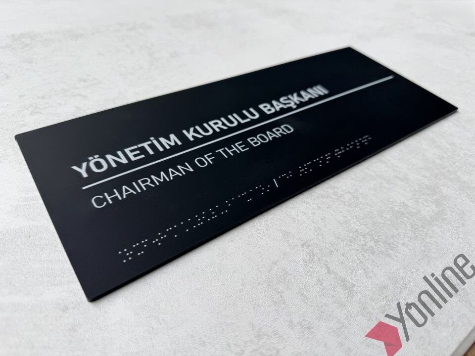 Mat Siyah Braille Alfabeli Kurumsal Kapı İsimliği