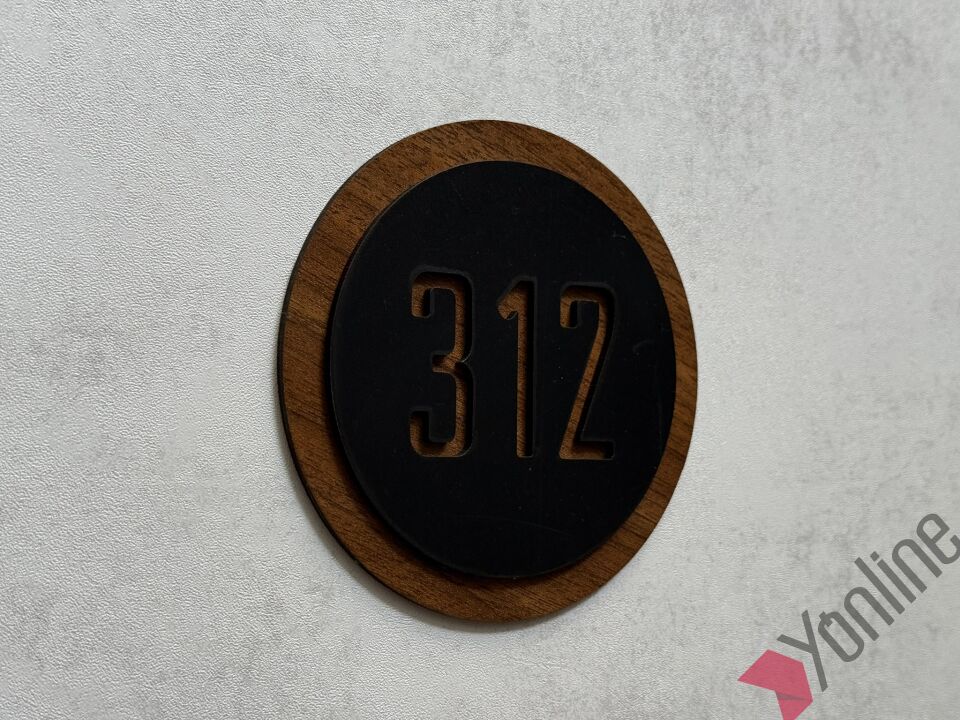 Çift Katlı Oymalı Ceviz Otel Kapı Numarası