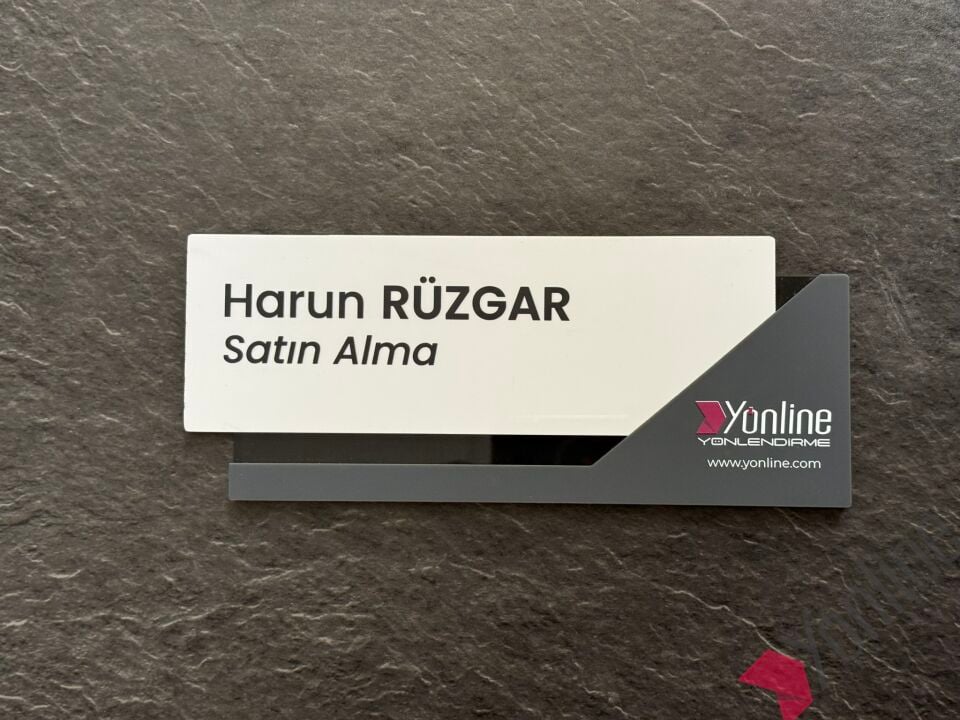 Değiştirilebilir Logolu Kurumsal Kapı İsimliği