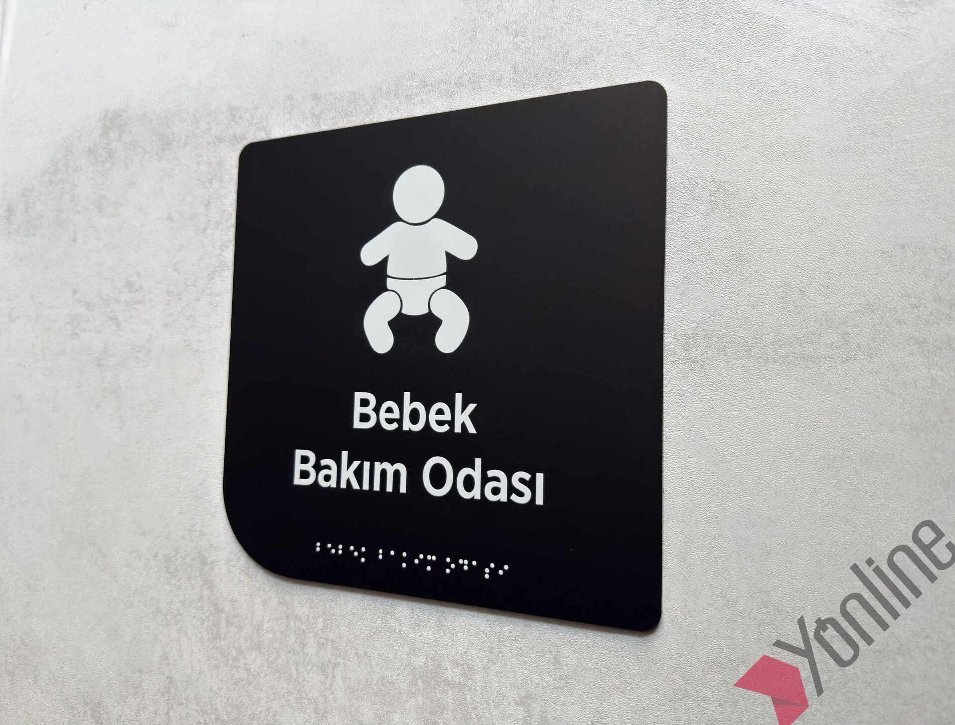 Mat Siyah İkonlu Braille Alfabeli Kapı İsimliği