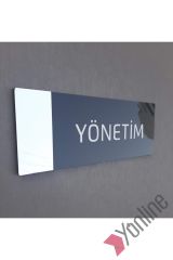 Aynalı Klasik Seri Yönetim Kapı İsimliği