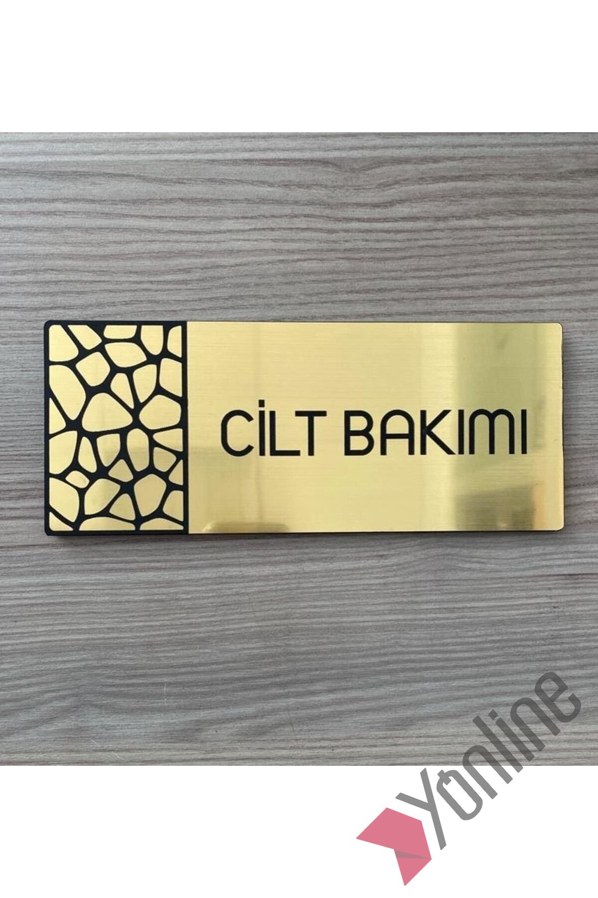 Fırçalı Altın Kapı İsimliği
