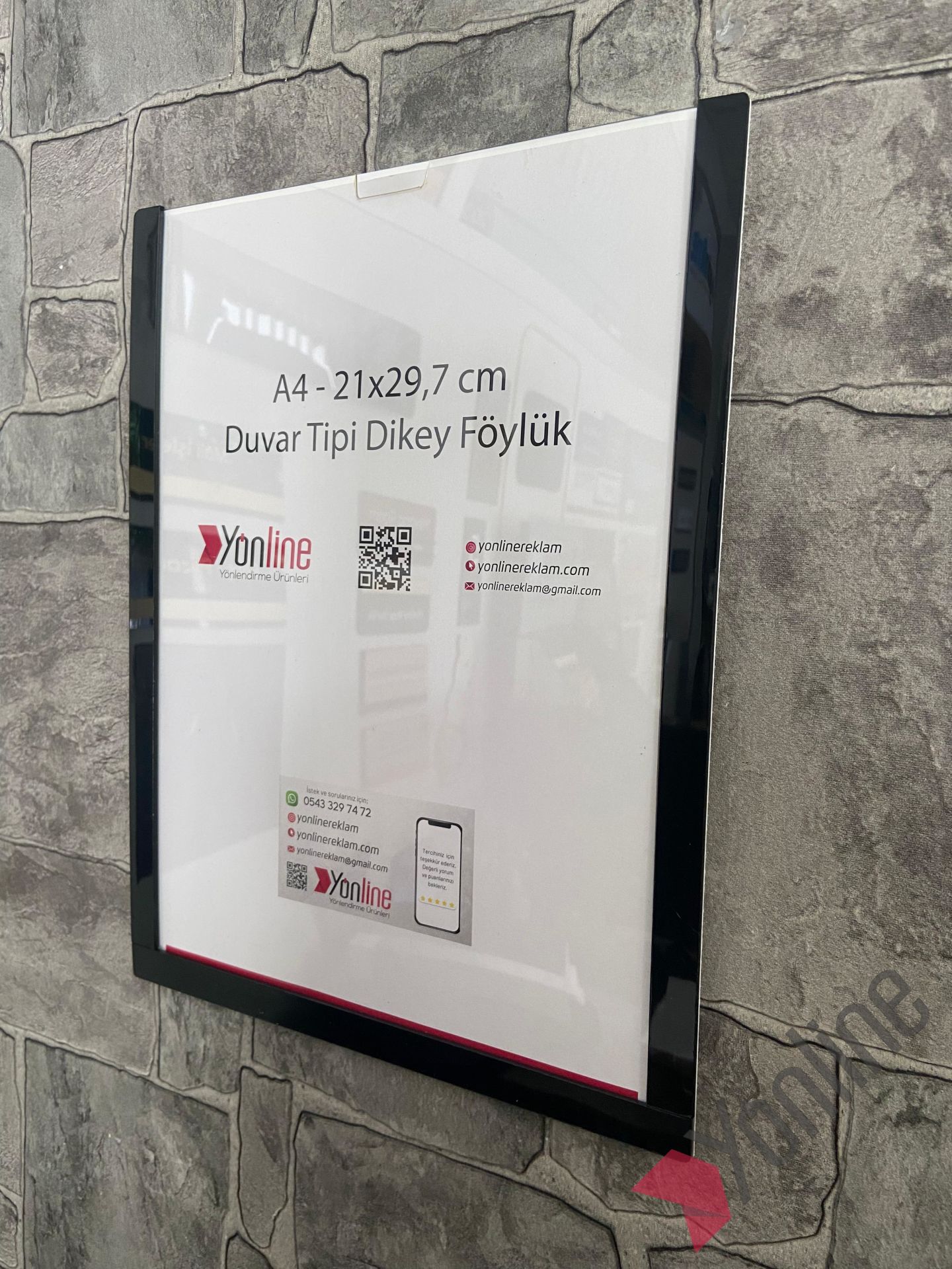 A4 Dikey Kolay Değiştirilebilir Kapı Ve Duvar Tipi Föylük Pano