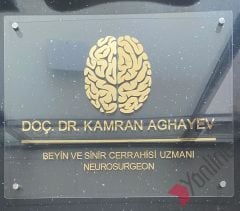 Altın Kabartmalı Görünüm Ofis Tabelası