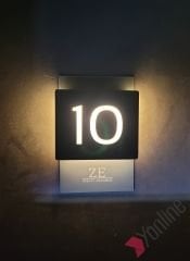 Logo Kazımalı Antrasit Işıklı Kapı Numarası