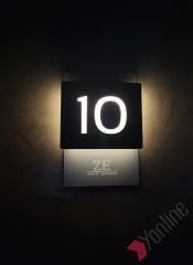 Logo Kazımalı Antrasit Işıklı Kapı Numarası