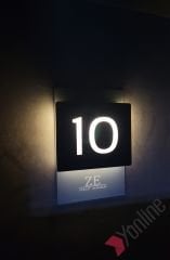 Logo Kazımalı Antrasit Işıklı Kapı Numarası