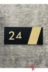 Altın Kenarlı Mat Siyah Kapı Numarası