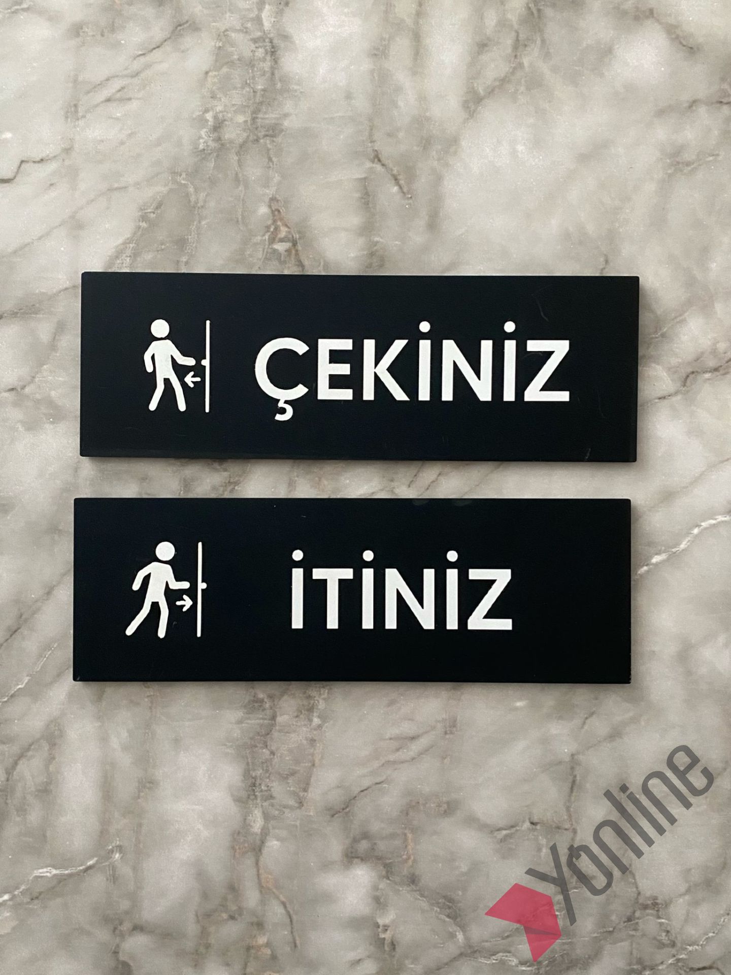 Siyah İtiniz Çekiniz Uyarı Levhası